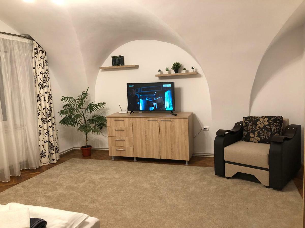 Enjoy Lägenhet Sibiu Exteriör bild