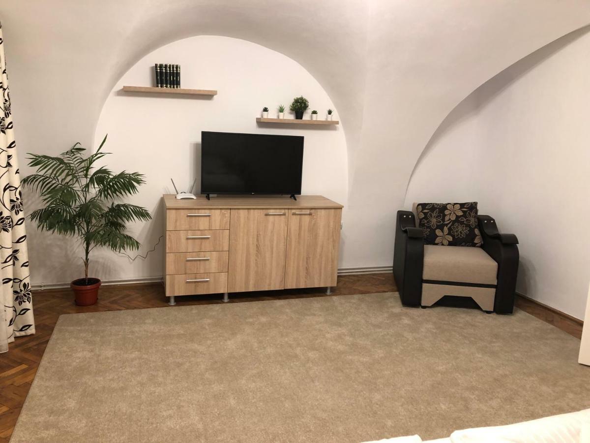 Enjoy Lägenhet Sibiu Exteriör bild